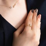 نیم‌ست طلا سبک باغچه سفید
